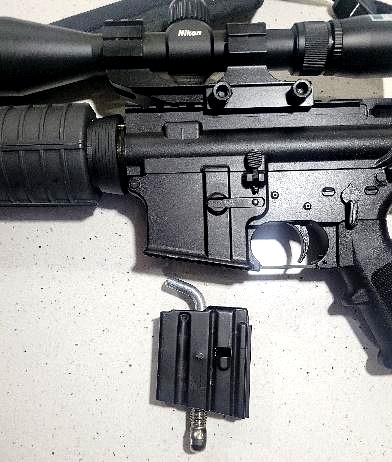 Locking Magazine positioned at AR-15 magazine well